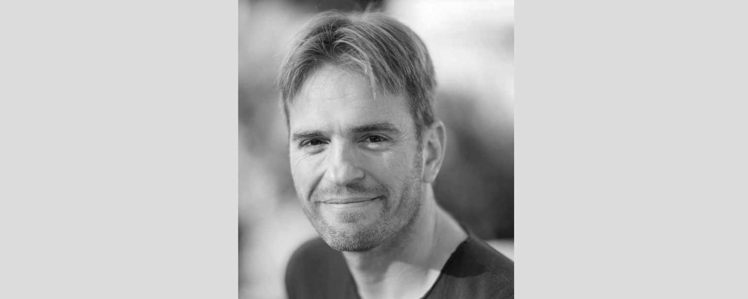 Docteur Julien Colombani, Professeur associé au département de Biologie de l’Université de Copenhague et Médaille de Bronze du CNRS. Docteur Julien Colombani, Professeur associé au département de Biologie de l’Université de Copenhague et Médaille de Bronze du CNRS.